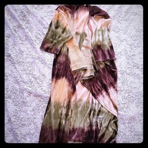 Lularoe Tye Dye Shirley